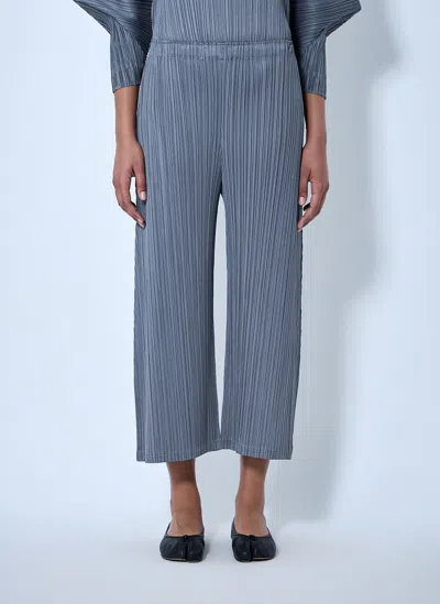 Issey Miyake Pleated Wide-leg Trousers In Blue