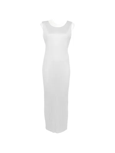 Issey Miyake Pleated-design Midi Dress In White