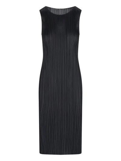 Issey Miyake Pleated Midi Dress In Black