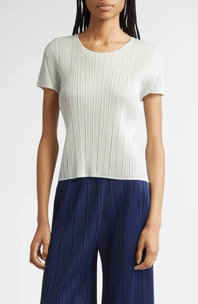 Issey Miyake Pleated Monthly Colors April T-shirt In Ice White