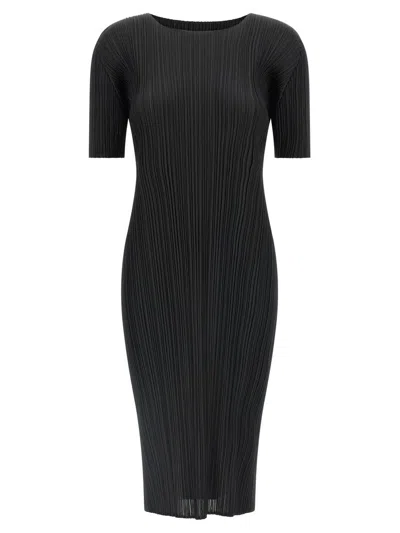 Issey Miyake August Collection Knee-length Dress In Black