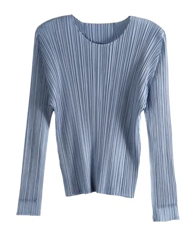 Issey Miyake Pleated Long-sleeved Top In Blue
