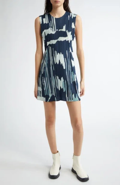 ISSEY MIYAKE PLEATS PLEASE ISSEY MIYAKE REFRACTION PRINT PLEATED SLEEVELESS DRESS