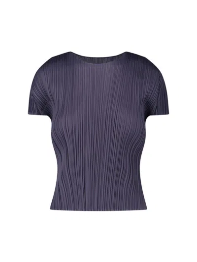 Issey Miyake Pleated T-shirt In Blue