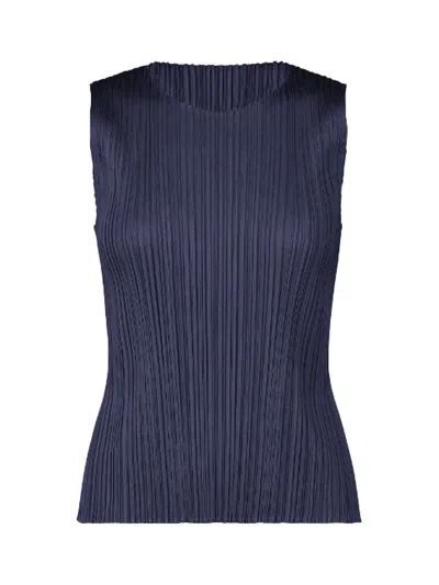 Issey Miyake Sleeveless Round-neck Top In Blue