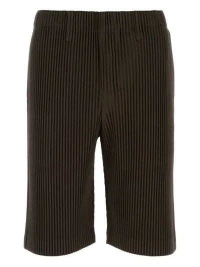 ISSEY MIYAKE PLISSÉ-EFFECT BERMUDA SHORTS