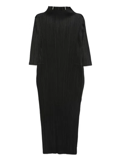 Issey Miyake Plissé-effect Midi Dress In Black