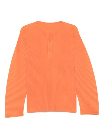Issey Miyake Plissé-effect T-shirt In Orange