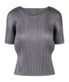 Issey Miyake Gray Basics T-shirt In Gray