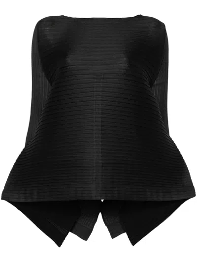 Issey Miyake Pleated Top In Black