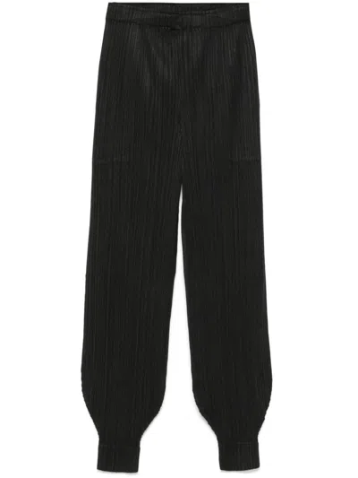 Issey Miyake Cropped Trousers Elastic Waistband Design In Black
