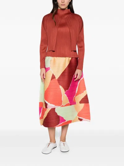 Issey Miyake Plissé-effect Layered Jacket In Animal Print
