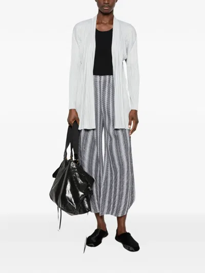 Issey Miyake Plissé-effect Open-front Jacket In Gray