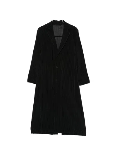 Issey Miyake Plissé-effect Single-breasted Coat In Black