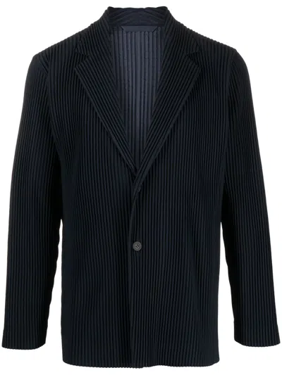Issey Miyake Plissiertes Sakko Mit Fallendem Revers In Blue