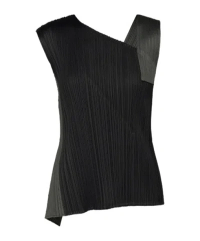 Issey Miyake Pointe In Black