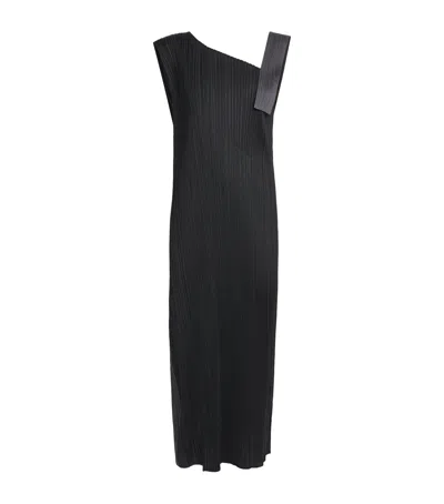 Issey Miyake Pointe Midi Dress In Black