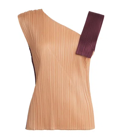 Issey Miyake Pointe Sleeveless Top In Neutral