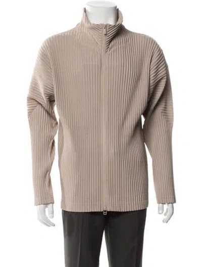 Pre-owned Issey Miyake Puffer Coat In Neutral