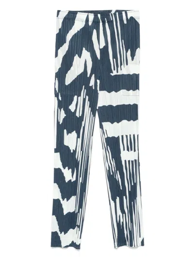 Issey Miyake Refraction Trousers In Black