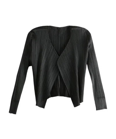 Issey Miyake Ribbed Knit Cardigan In Black