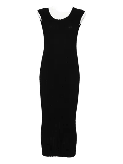 Issey Miyake Ribbed Sleeveless Midi Dress In Black