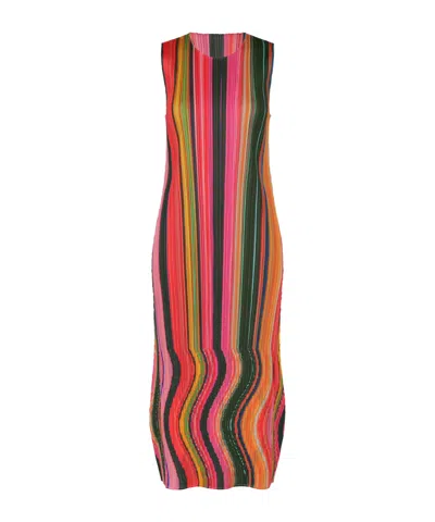 Issey Miyake Round-neck Dress In Red