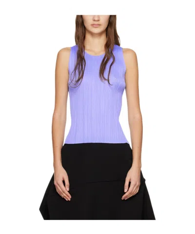 Issey Miyake Round-neck Pleated Vest In Black