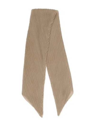Pre-owned Issey Miyake Scarf In Neutrals