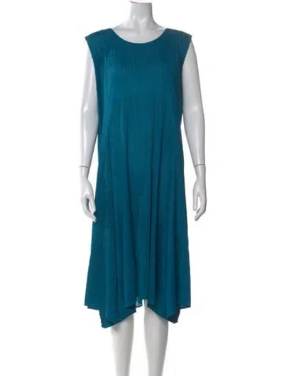 Pre-owned Issey Miyake Scoop Neck Midi Length Dress In Blue
