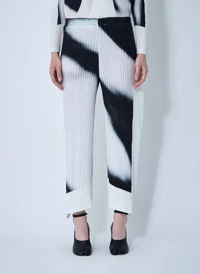 ISSEY MIYAKE SHADOW STUDY PANTS