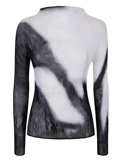 ISSEY MIYAKE SHADOW STUDY T-SHIRT