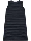 Issey Miyake Sheer Bounce Midikleid Mit Falten In Blau