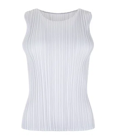 Issey Miyake Short-sleeved Top In White