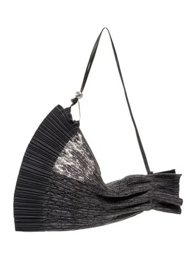 Pre-owned Issey Miyake Shoulder Bag In Black