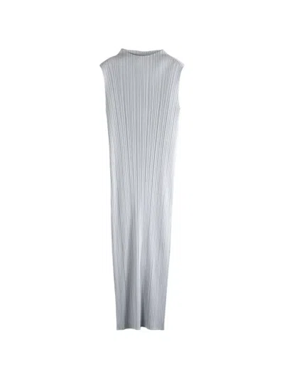 Issey Miyake Sleeveless Dress In Gray