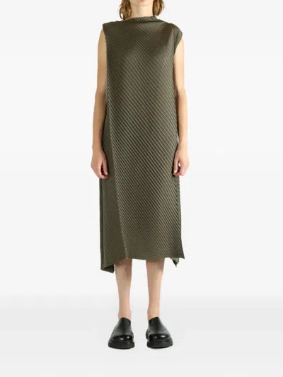 ISSEY MIYAKE ISSEY MIYAKE "SOFT FOLD PLEATS" DRESS CLOTHING