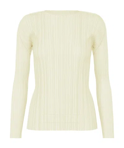 Issey Miyake Soft Pleats In Cream