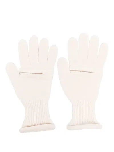 Issey Miyake Off-white Chunky Wool Acc Gloves In 06 Moon White