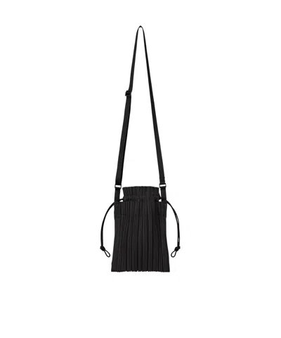 Issey Miyake Square Logo Shoulder Bag In Black