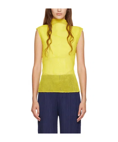 Issey Miyake Stand-neck Vest In Yellow