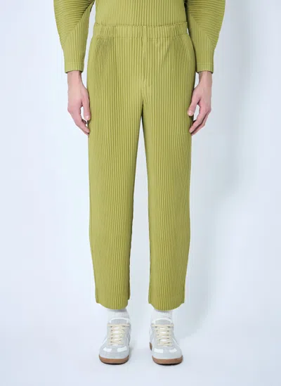 Issey Miyake Straight Pleated Pants In Green