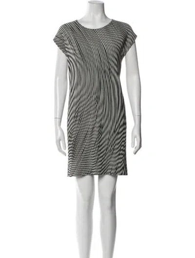 Pre-owned Issey Miyake Striped Crew Neck Tank In White