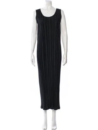 Pre-owned Issey Miyake Striped Long Dress In Black
