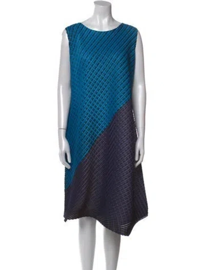 Pre-owned Issey Miyake Striped Mini Dress In Blue