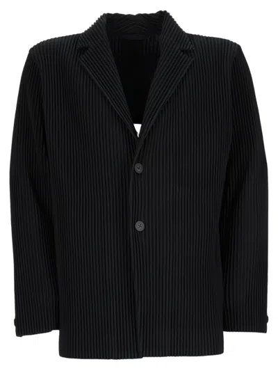 Issey Miyake Structured Black Jacket With Classic Lapel And Pleated Texture