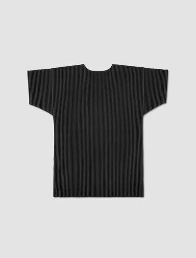 Issey Miyake T-shirt Basics In Black