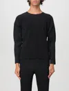Issey Miyake Curved Hem Pleated Cotton T-shirt In Schwarz