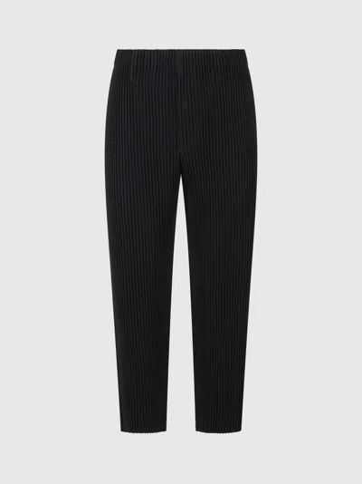 Issey Miyake Tapered Trousers In Black