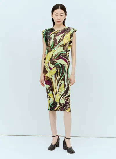 Issey Miyake Tardivo Pleated Midi Dress In Multicolour